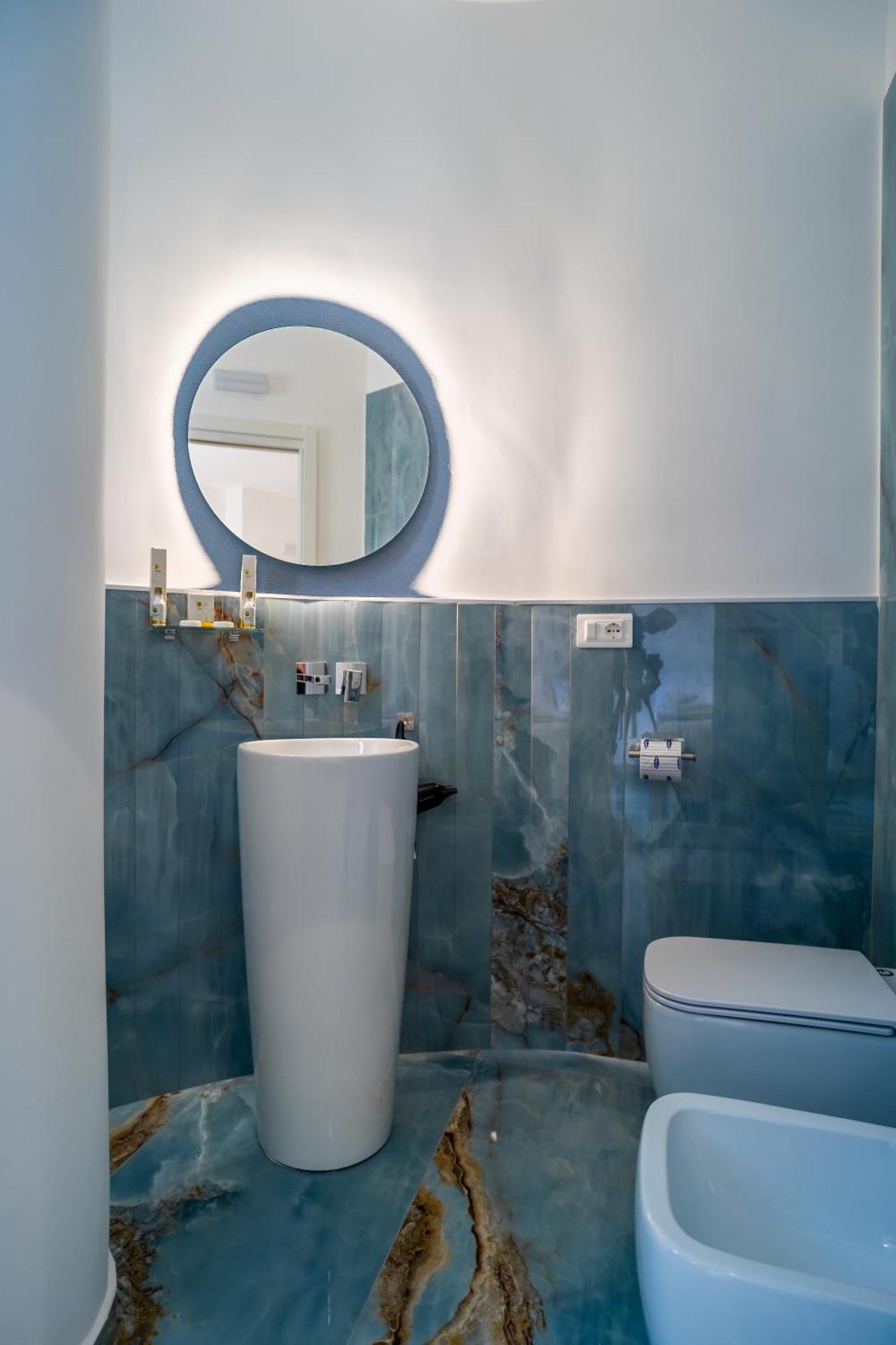 Suite 14 Scalea Exterior foto